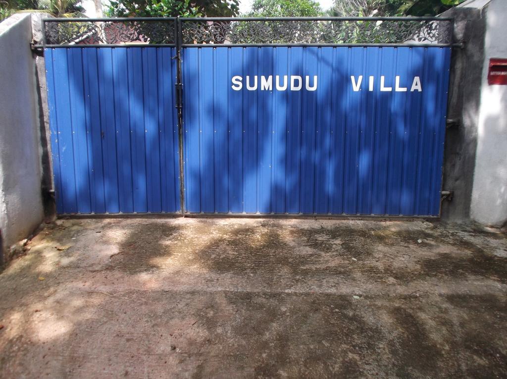 Sumudu Villa Hikkaduwa Exterior photo